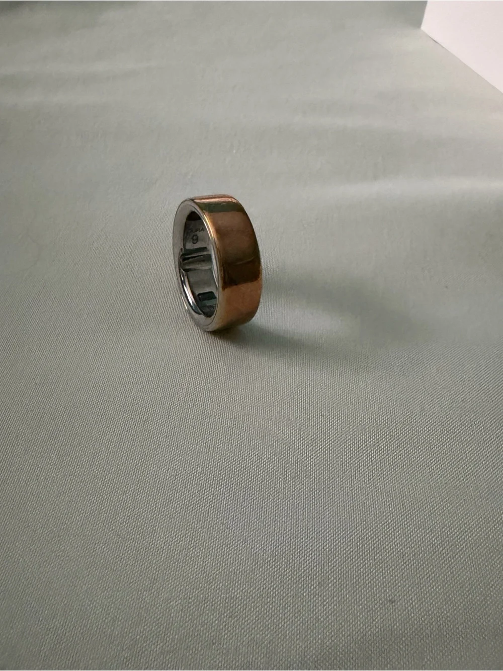 ŌURA Ring 4 - Rose Gold - Size 9
